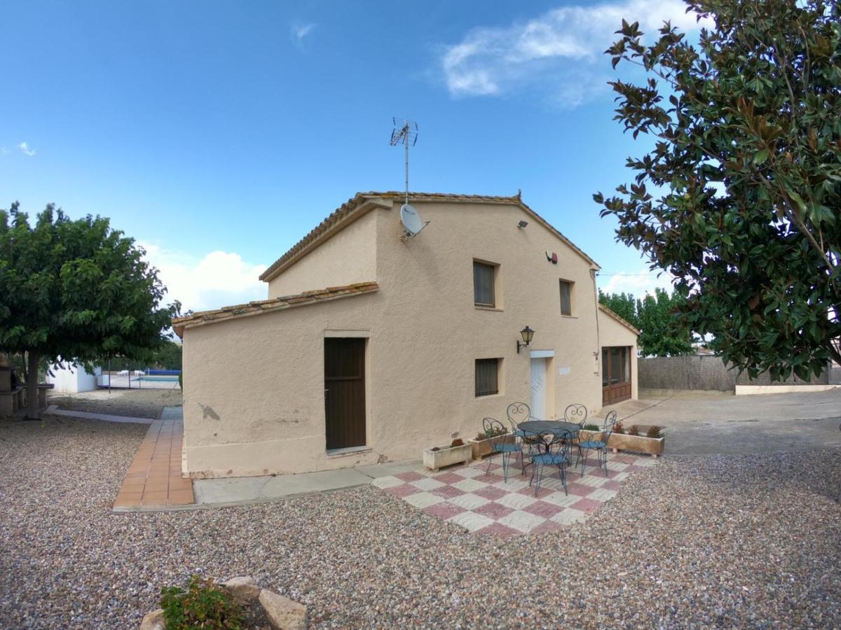 הוילה Viloví de Oñar Turisme Rural Les Moreres מראה חיצוני תמונה